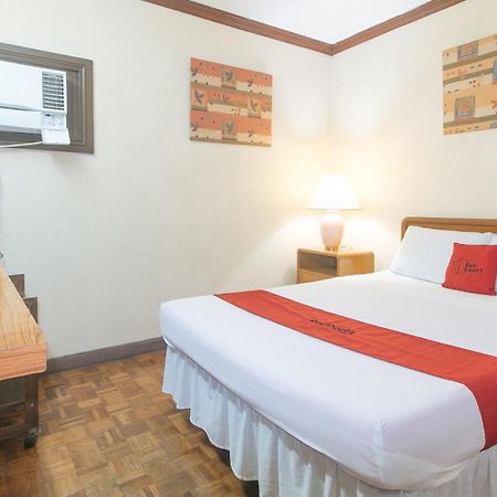 Reddoorz At Broadway Court Apartelle كويزون سيتي المظهر الخارجي الصورة