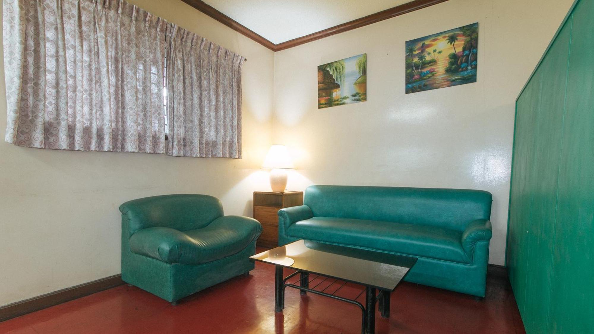 Reddoorz At Broadway Court Apartelle كويزون سيتي المظهر الخارجي الصورة