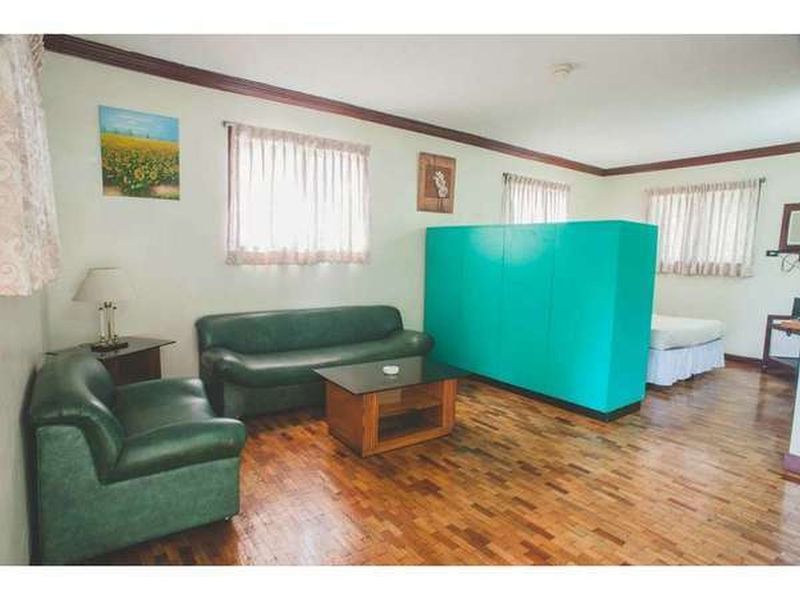 Reddoorz At Broadway Court Apartelle كويزون سيتي المظهر الخارجي الصورة