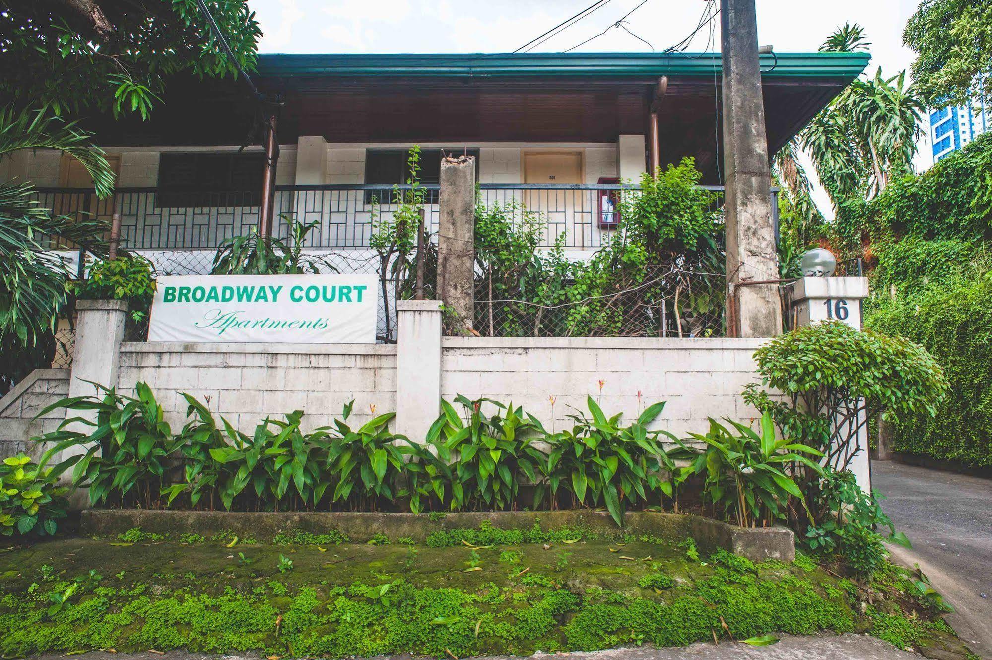 Reddoorz At Broadway Court Apartelle كويزون سيتي المظهر الخارجي الصورة
