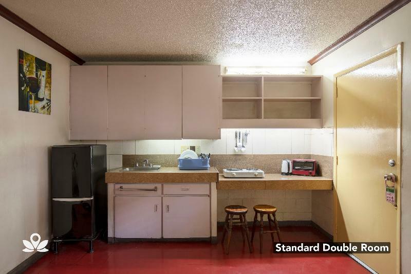 Reddoorz At Broadway Court Apartelle كويزون سيتي المظهر الخارجي الصورة